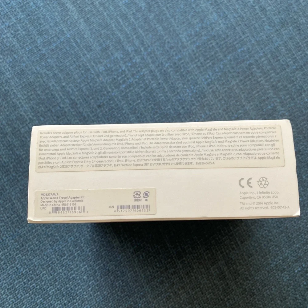 Apple World Travel Adapter Kit